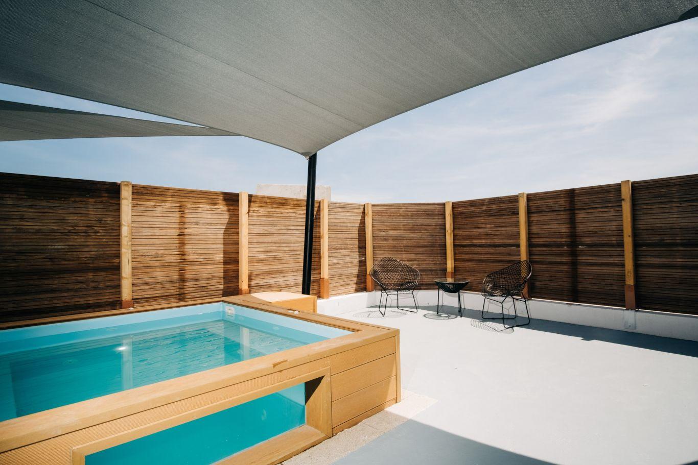 Mesanto Suites
