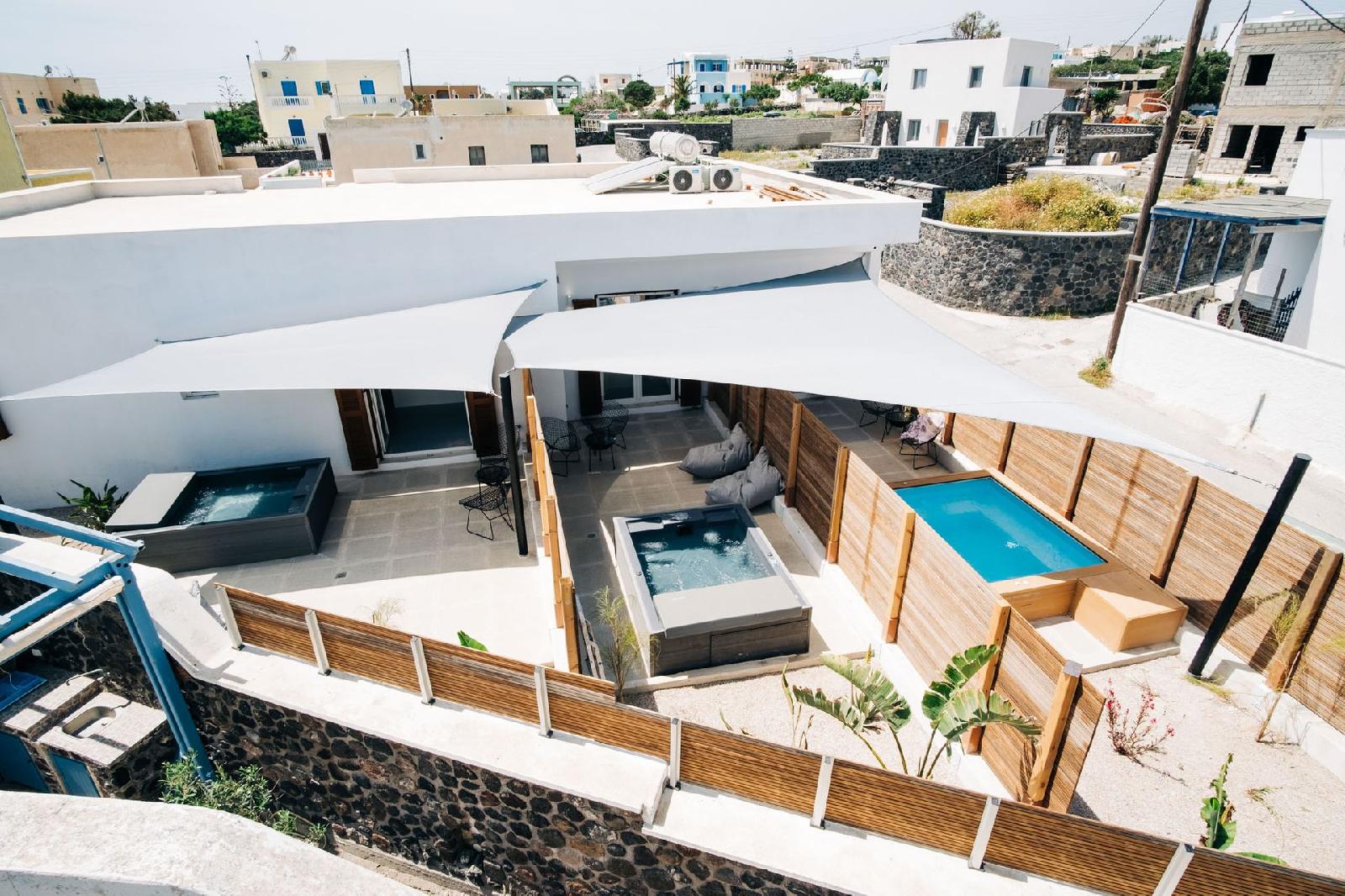 Mesanto Suites