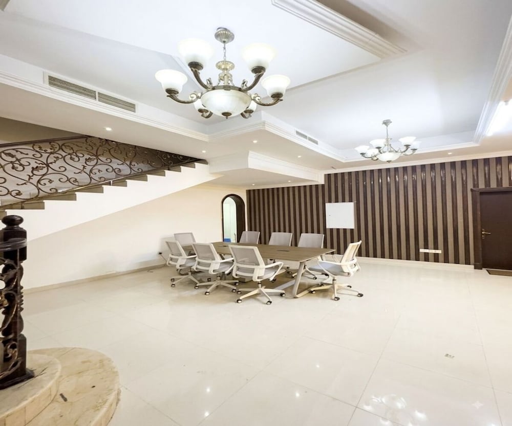 Hotel Luxury Villa Best Place In Jafliya