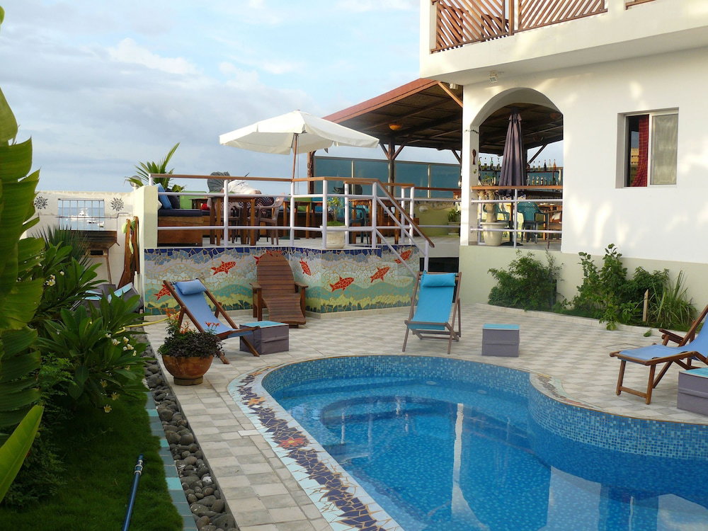 Hotel La Maison Abaka