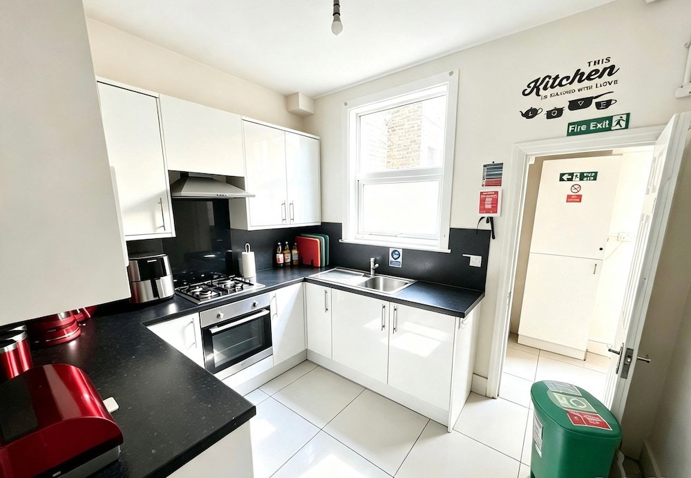 Hotel South East London 5-Bed House, Sleeps 7 Foresthill