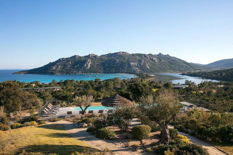 Hotel Domaine Santa Giulia Palace