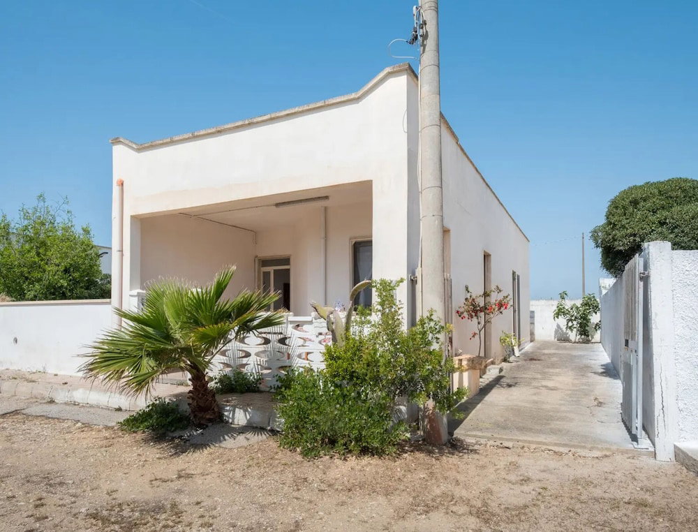 Hotel Charming Italian Villa In Torre Castiglione With Private Entrance
