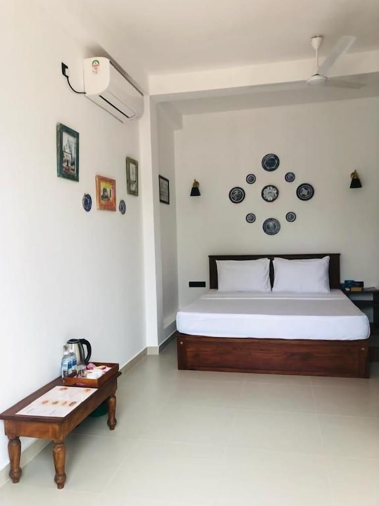 Hotel Kings Bay Guest House (Villa)