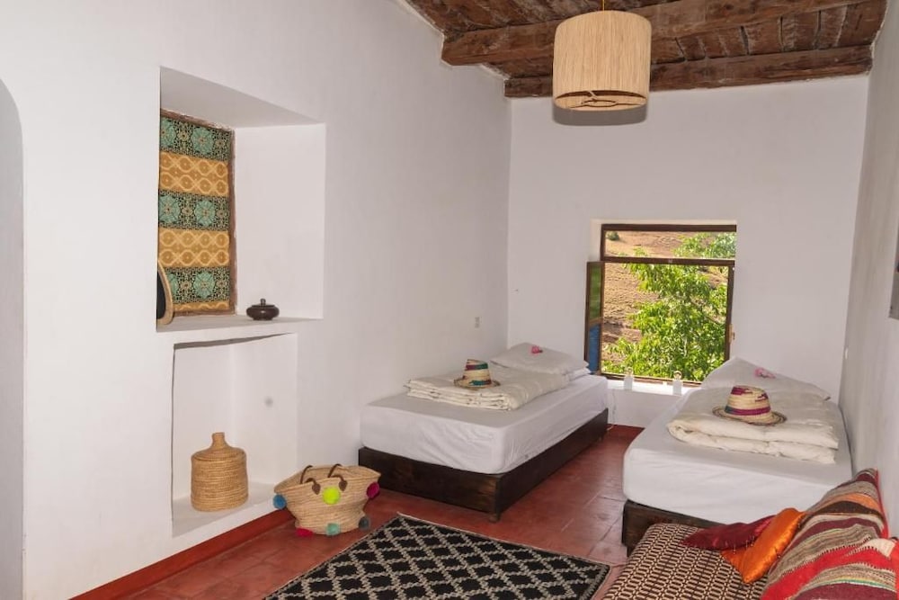 Hotel Aubrege Sremt