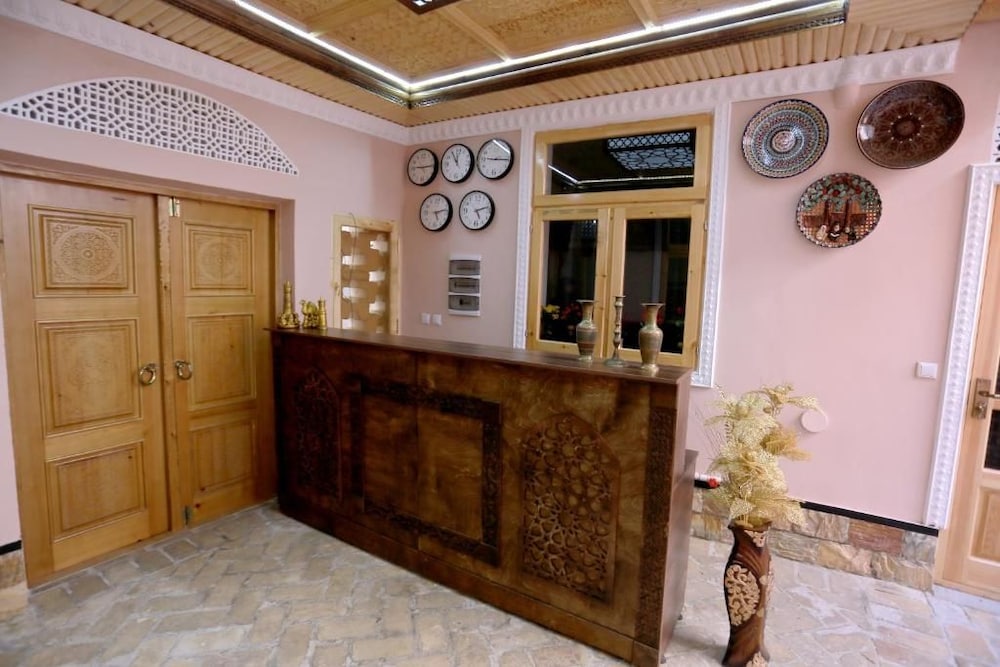 Hotel Anis-Pari Hotel
