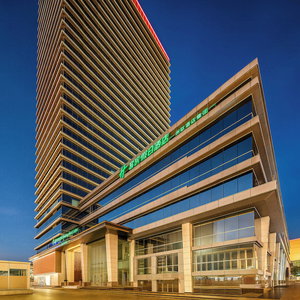 Hotel Holiday Inn And Suites Nanchang Bayi Square By Ihg cazare Yangzizhou