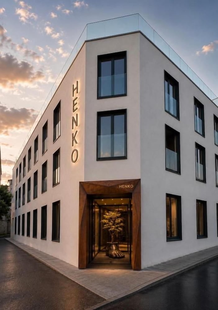 Hotel Hotel Henko
