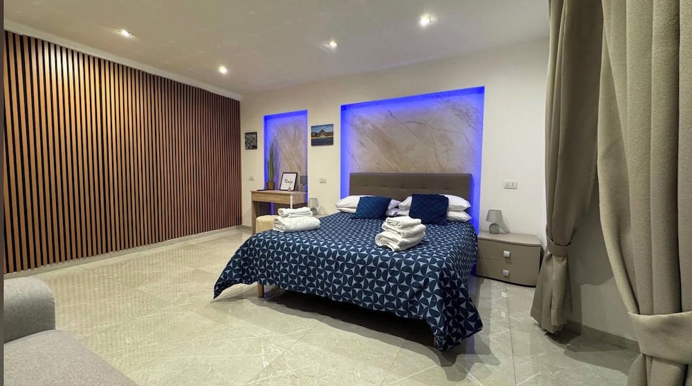 Hotel Parthenope House