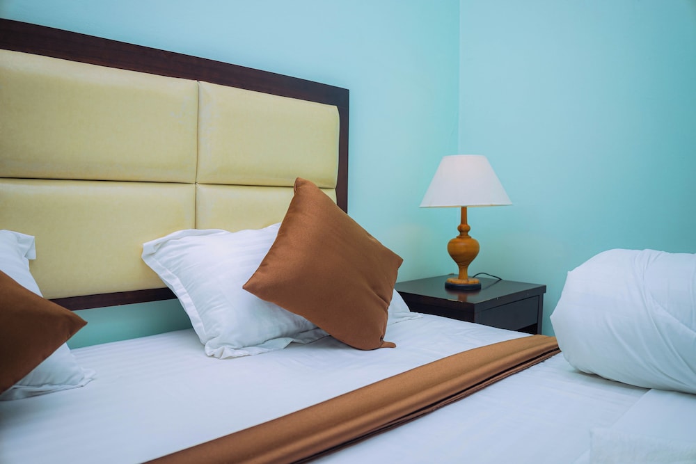 Urban Stay Hotel