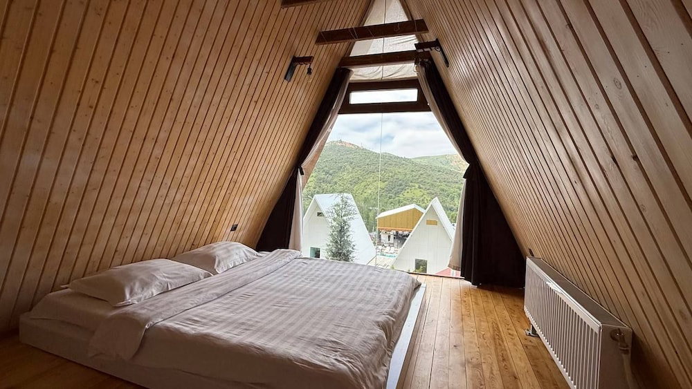 Hotel Balandda Chimgan