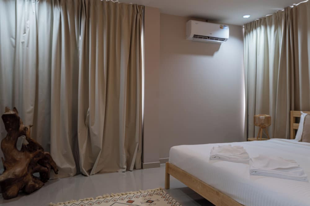 Hotel The One Sky
