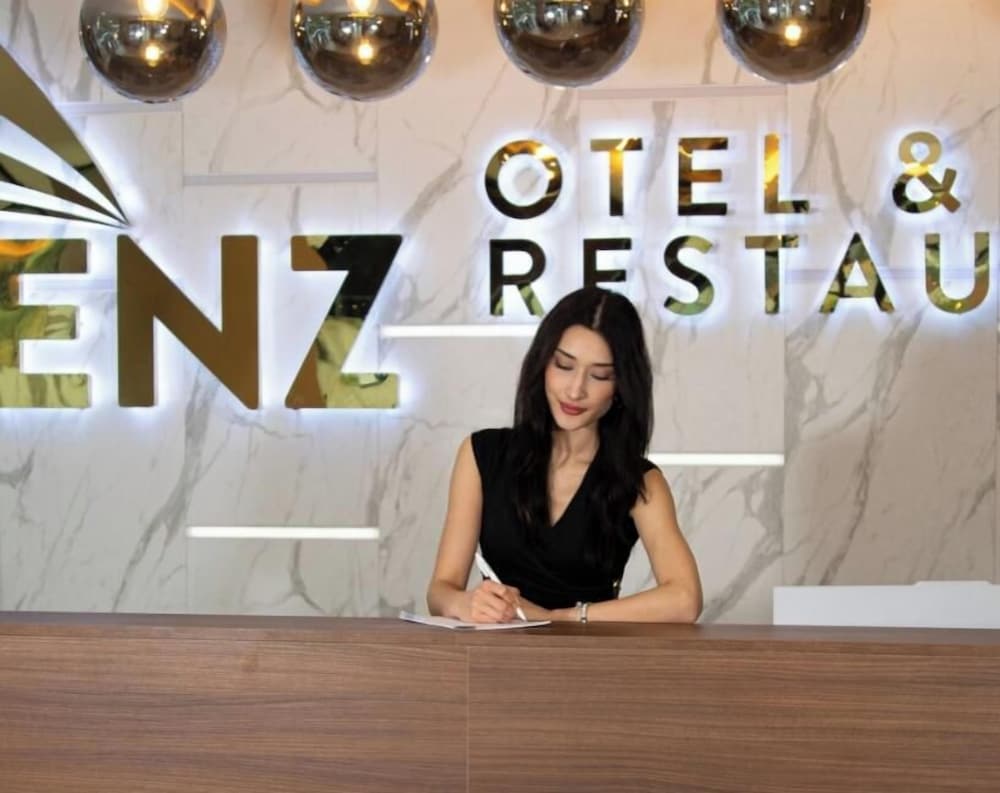 Hotel Adenz Otel
