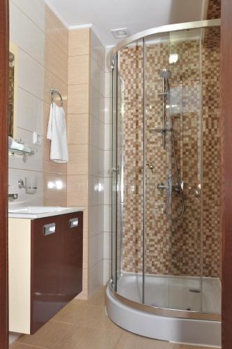Hotel Lombardi Apartment House