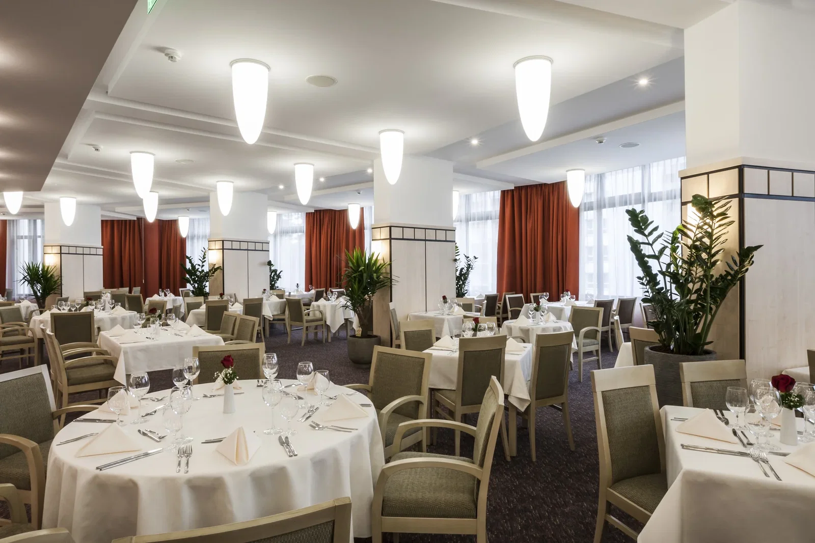 Bradet Ensana Hotel