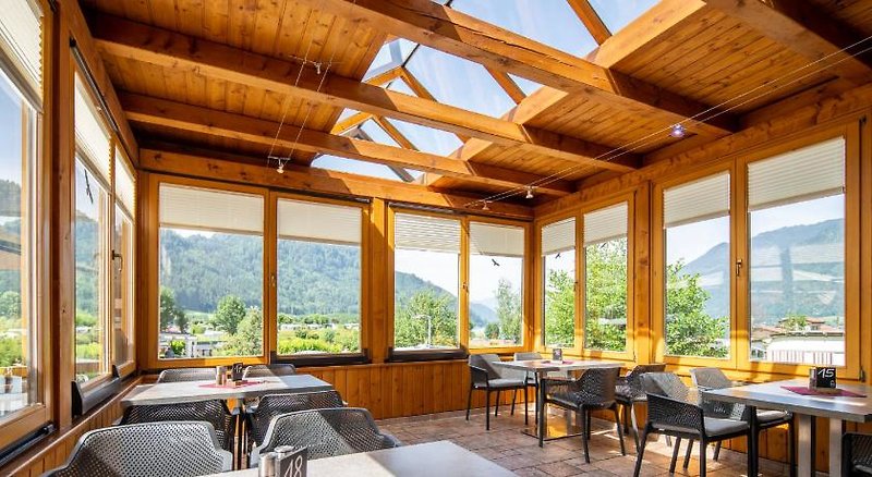 Hotel Wellness-Seecamping & Landhaus Parth