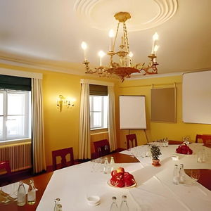 Hotel Schlosswirt Zu Anif cazare Anif