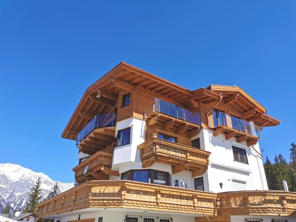 Hotel Schickster Sky Lodge