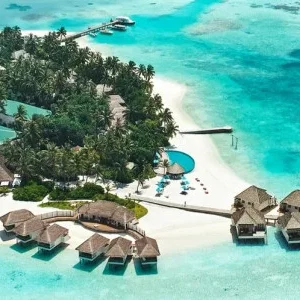 Hotel Nova Maldives cazare Maldive Islands