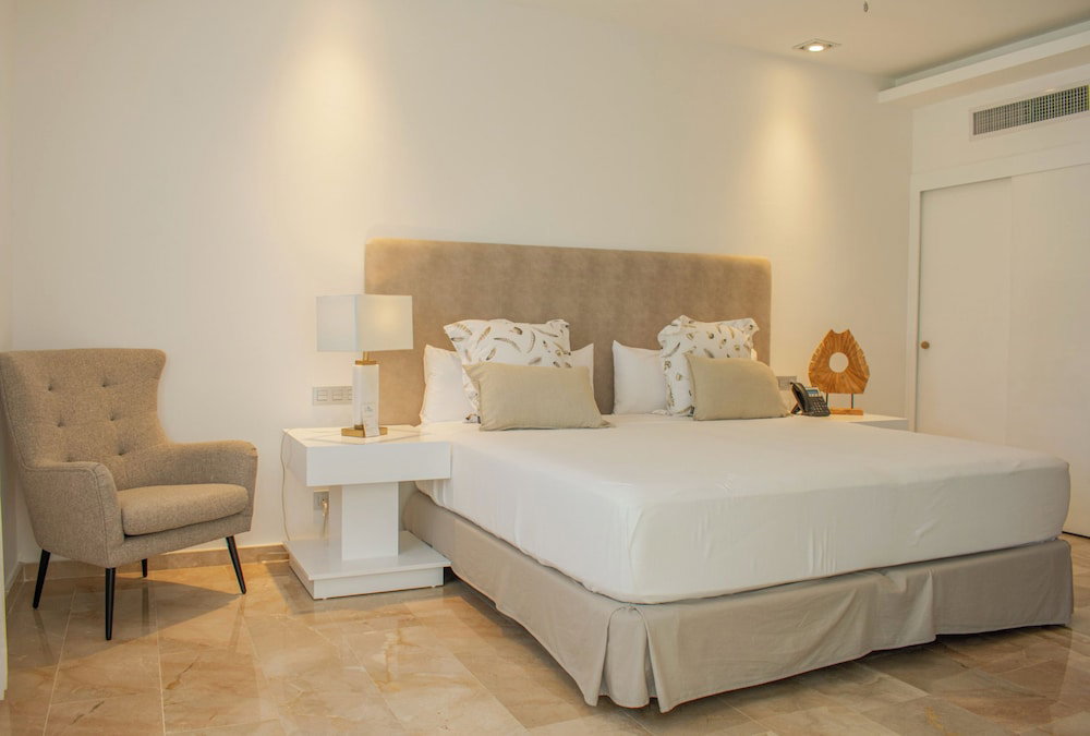 Hotel Tropicana Family Club Playa Los Corales