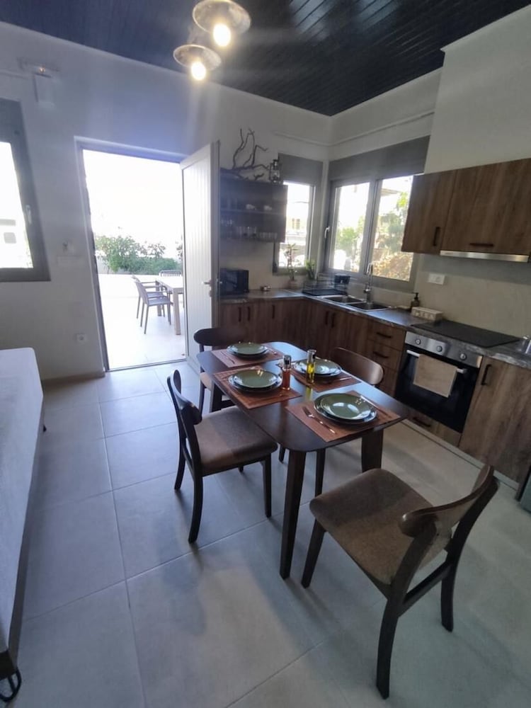 Hotel Theofani's Apartment