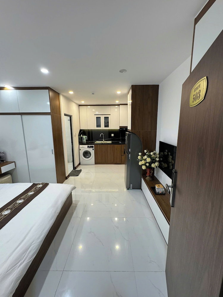 Fuji Apartment