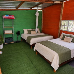 Hotel Cabaña Madera Sanblas Luxury cazare Calidonia