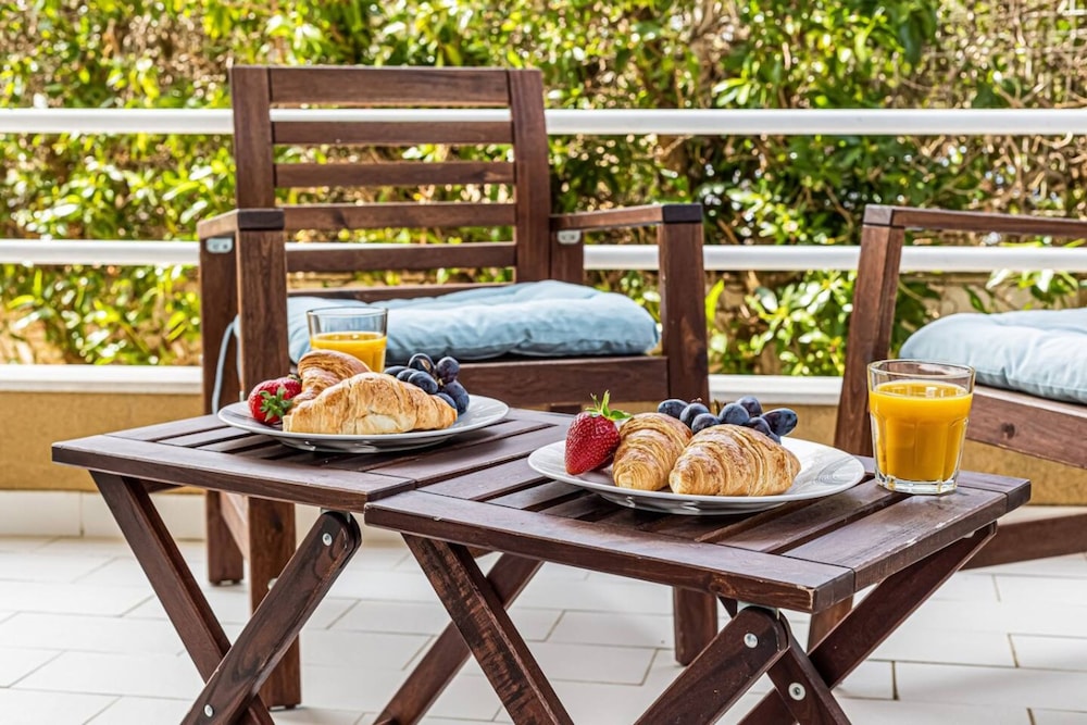 Joia Da Rocha Beach Apartment