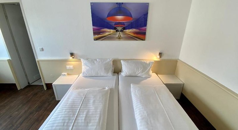 Hotel 4You Hostel & Hotel München