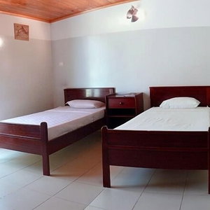 Hotel Alto Do Fortim B&B cazare Mindelo