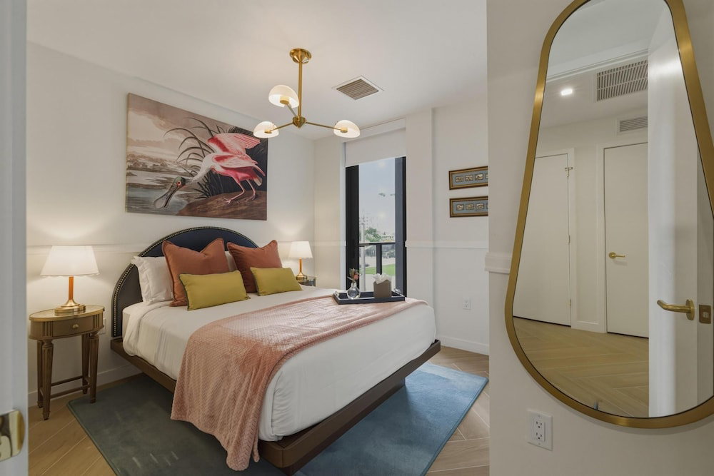 Luxury Wynwood 2Br Pool, Gym, Walk To Restaurants & Art