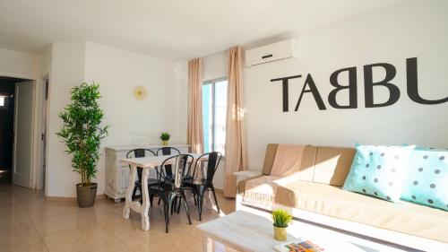 Hotel Apartamentos Osiris