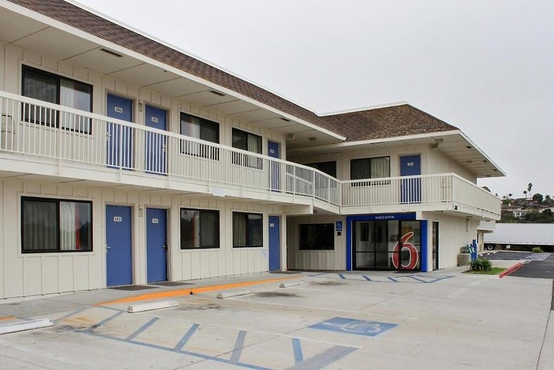 Motel 6 Pismo Beach
