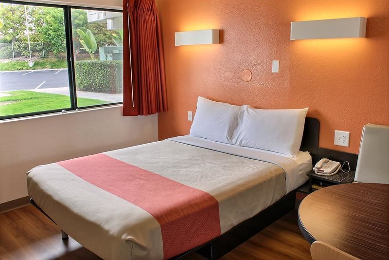Motel 6 Pismo Beach