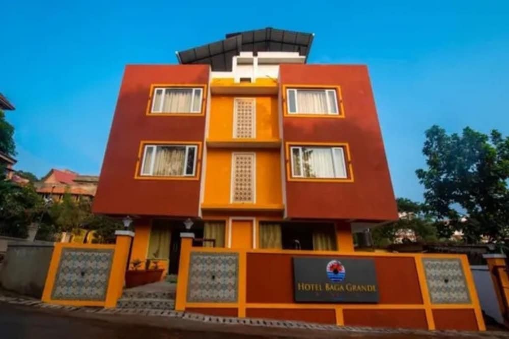 Hotel Fabhotel Baga Grande
