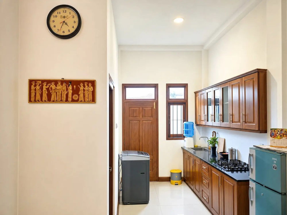 Villa Nira