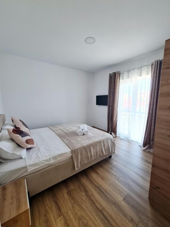 Esther Line Apartaments