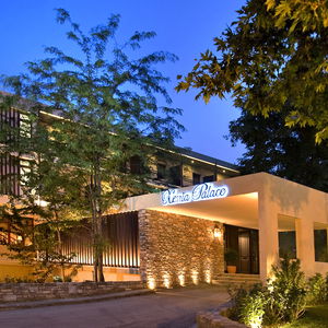 Hotel Xenia Palace cazare Portaria