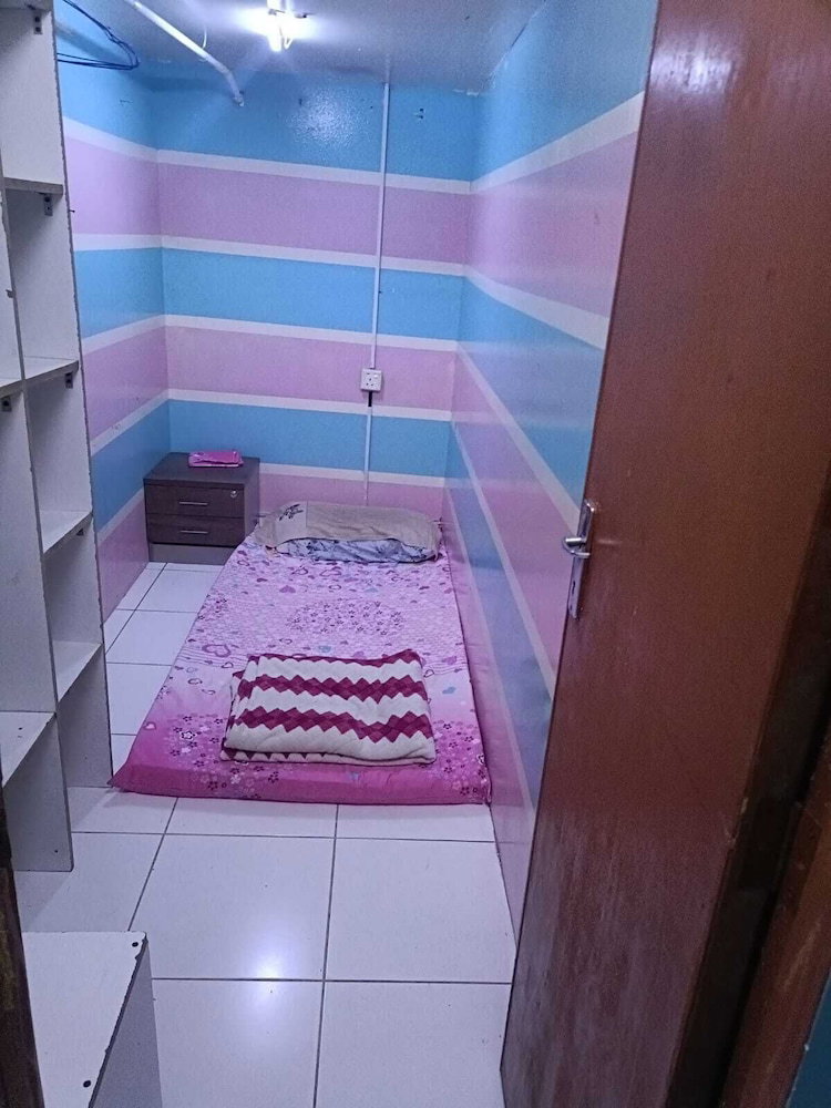 Hotel Daily Capsule For Visitors In Bur Dubai