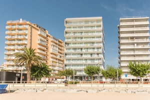Hotel Pierre & Vacances Apartamentos Blanes Playa cazare Blanes