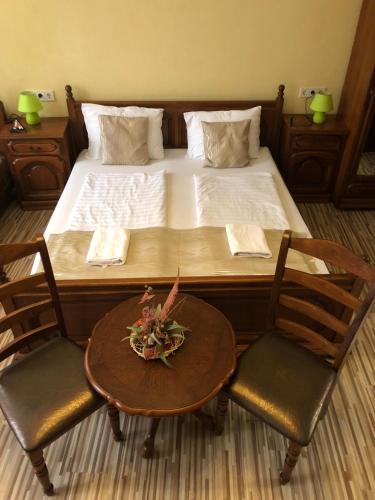 Hotel Mosoly Apartman