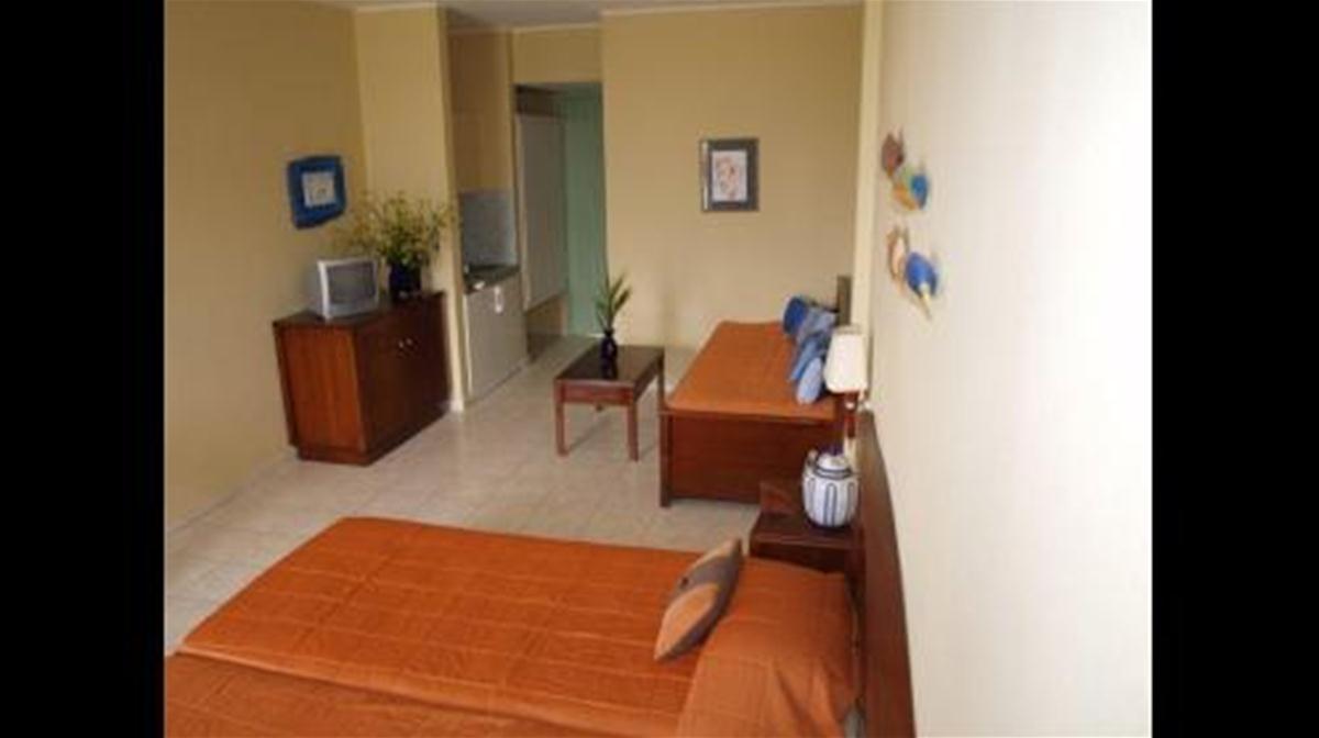 Nicolas Grand Suites