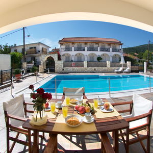 Hotel Diamanto Complex cazare Karavomilos