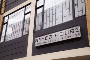 Hotel Reyes House cazare Bogota
