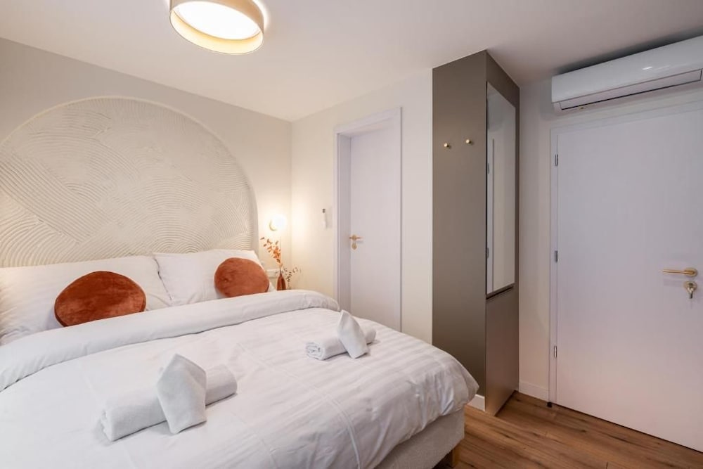 Asbóth Boutique Suites By Bqa