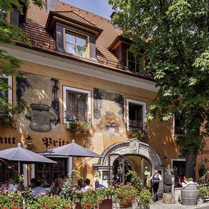 Hotel Zum Schwarzen Bären cazare Emmersdorf an der Donau