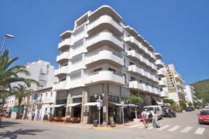 Hotel Parot cazare Santa Eularia des Riu