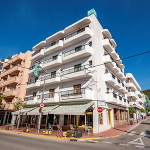 Hotel Hostal Santa Eulalia cazare Santa Eularia des Riu