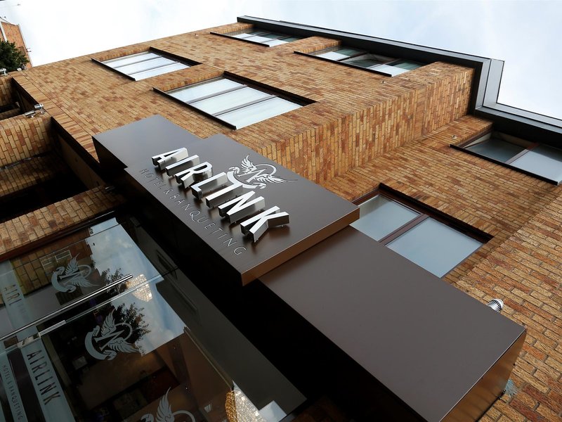Airlink Hotel