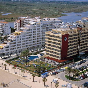 Sejur Prestige Hotel Victoria vacanta Roses